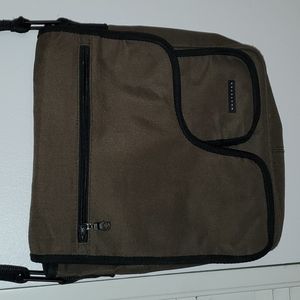 Canvas messenger bag